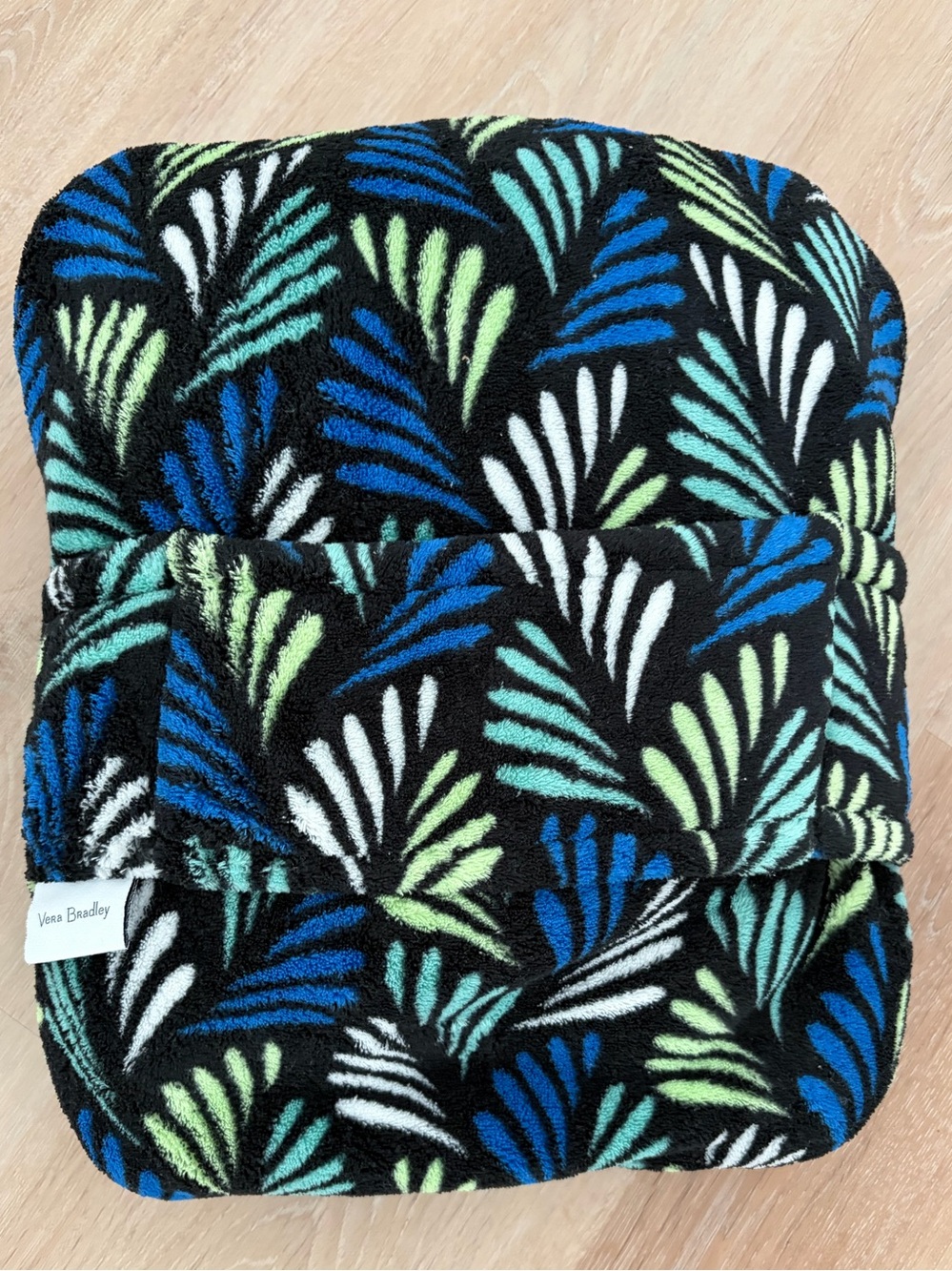 Vera Bradley Fleece Travel Blanket w/Trolley Strap (RETIRED Print)